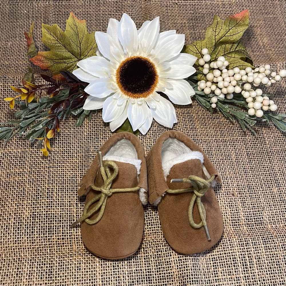 Boutique Faux Suede and Faux Fur Brown Laced Crib Moccasins